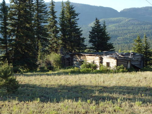 GDMBR: Log Cabin.